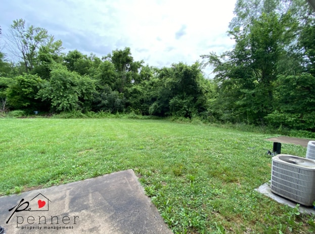 Building Photo - 409 E Benning St