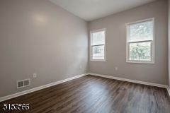 Building Photo - 249 S Burnet St