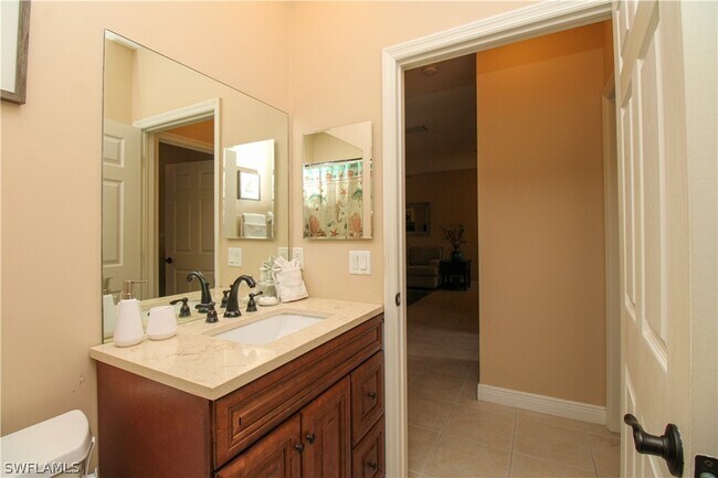 Building Photo - 1360 Sweetwater Cove