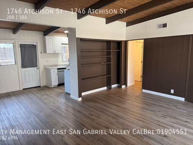Building Photo - 1746 Atchison St