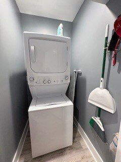 Building Photo - 6445 Greenock Dr