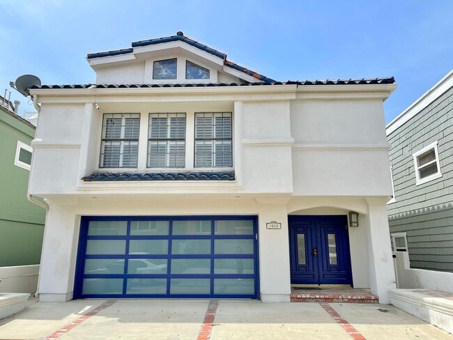 Building Photo - 4025 Ocean- MFR