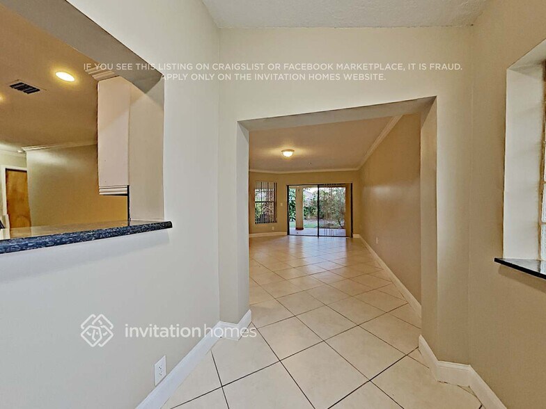 Building Photo - 14364 SW 48th Ln
