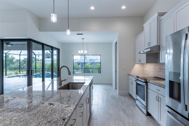 Building Photo - 9445 Galaxie Cir