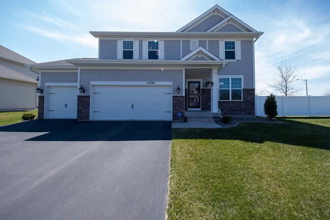 Primary Photo - 15430 Eagle Creek Way