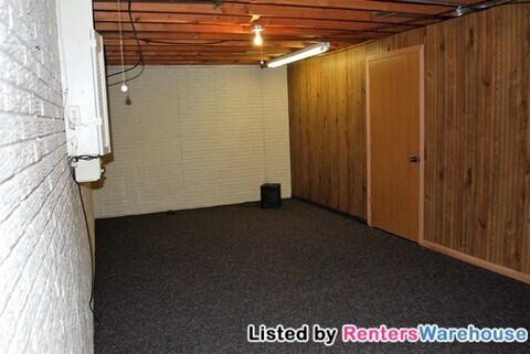 Building Photo - 1326 Rose Ave