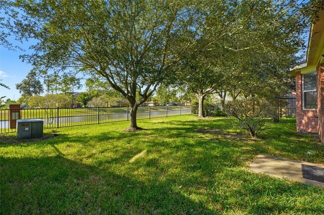 Building Photo - 2733 Domenico Ln