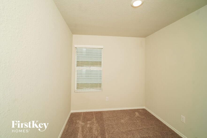 Building Photo - 3314 Carducci Dr