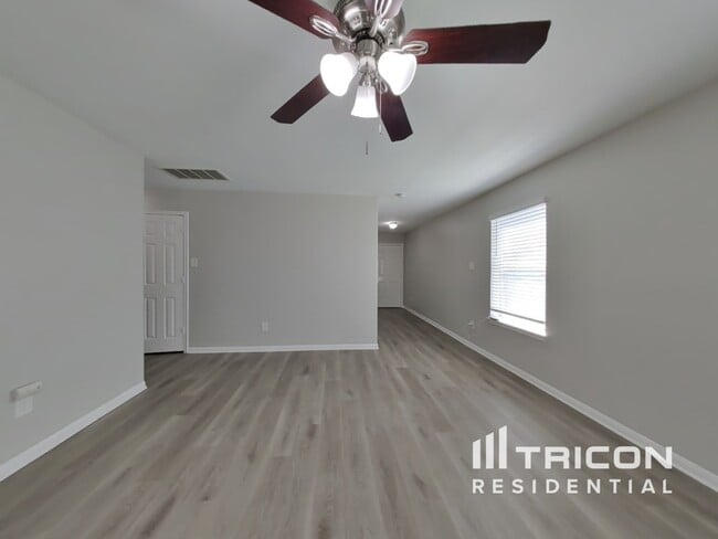 Building Photo - 21507 Palma Grove Way