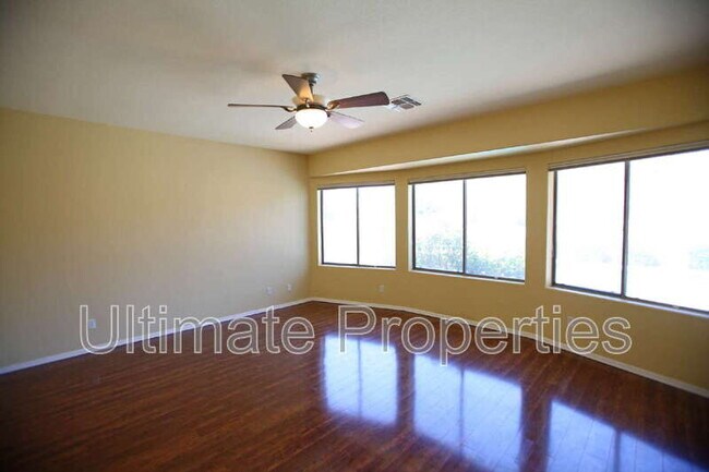 Building Photo - 6336 W Misty Willow Ln