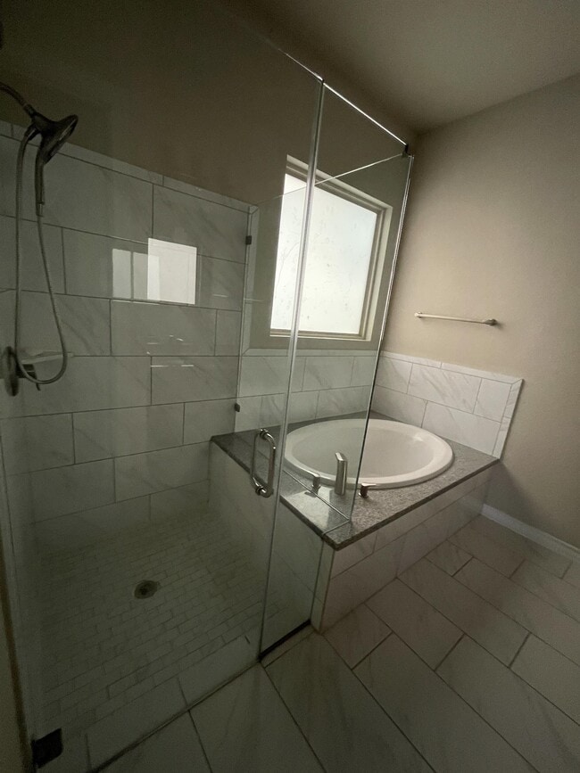 Building Photo - 2826 Winter Gorge