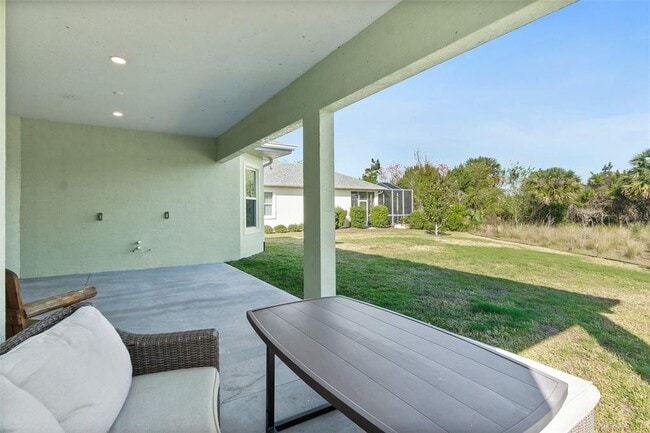 Building Photo - 82 N Lakewalk Dr