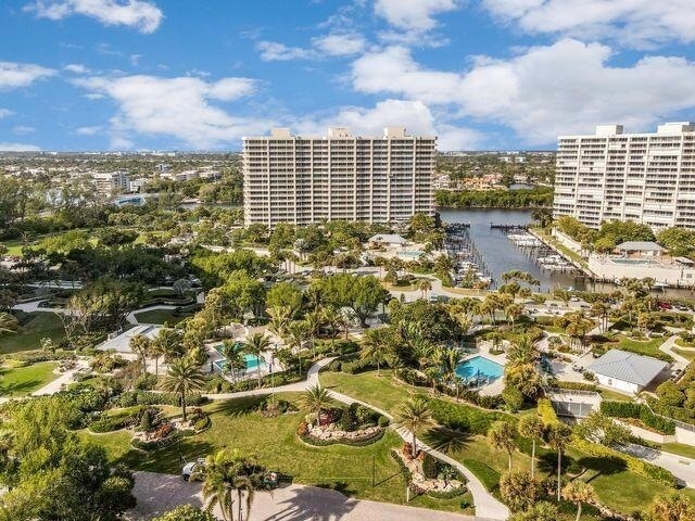 Building Photo - 4101 N Ocean Blvd