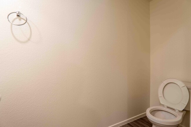 Building Photo - 3727 Celesta Vis Ave