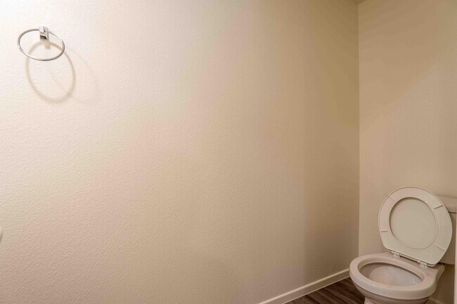 Building Photo - 3727 CELESTA VISTA Ave