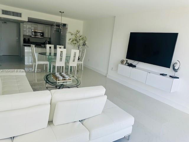 Building Photo - 10275 Collins Ave