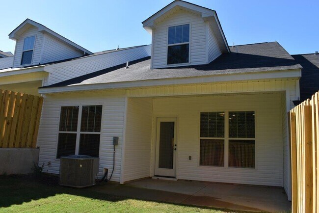 Building Photo - 4109 Taylor Pond Rd
