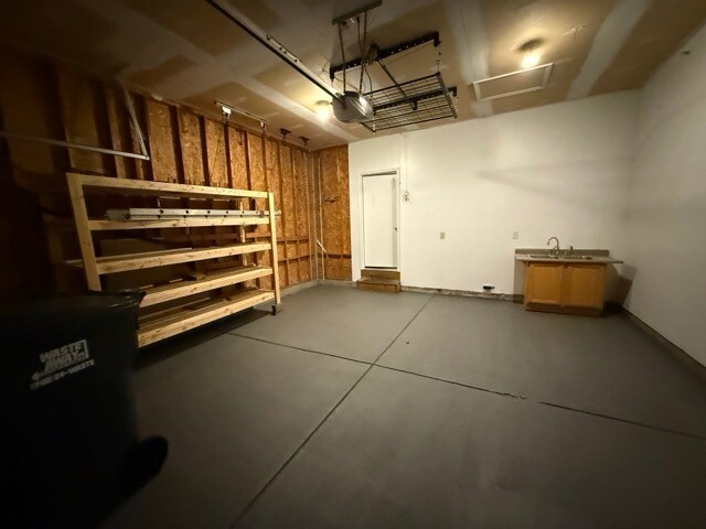 Building Photo - 54 Runkle Dr