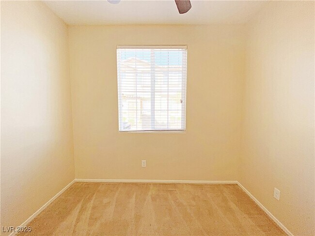 Building Photo - 50 Aura de Blanco St