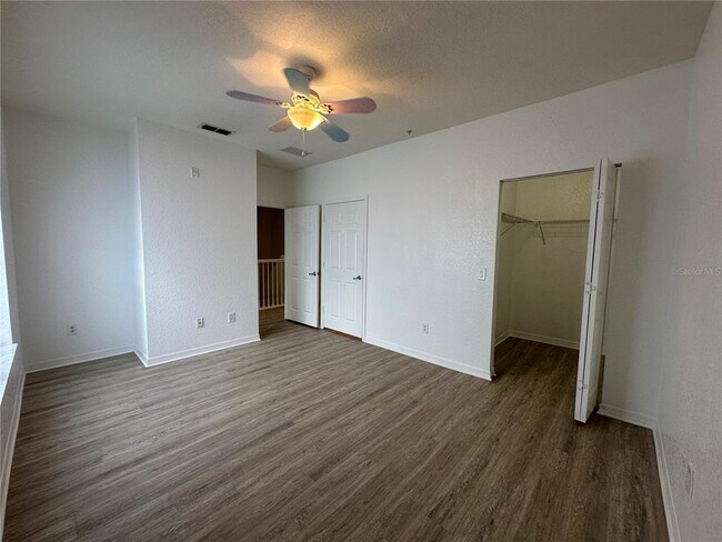 Building Photo - 2370 Grand Central Pkwy