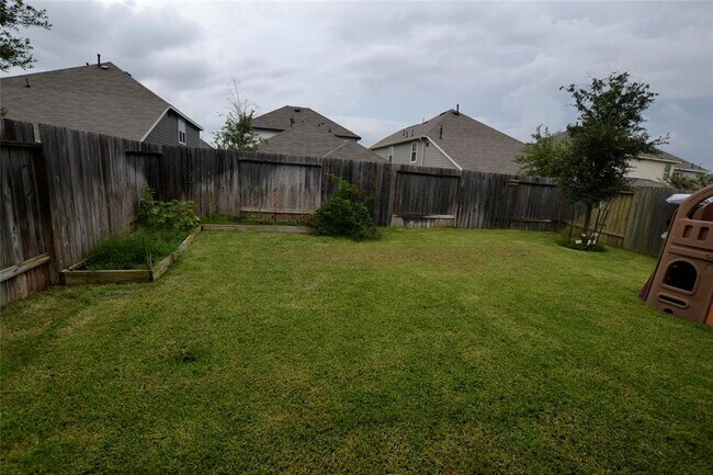 Building Photo - 2123 Ethan Dr