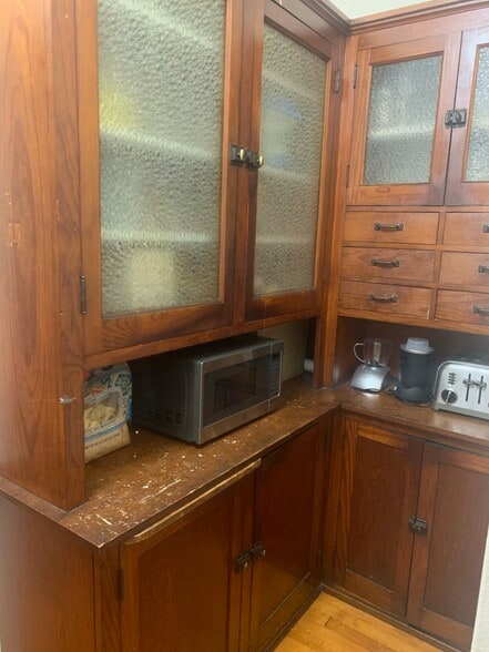Pantry - 422 W Harrison Ave