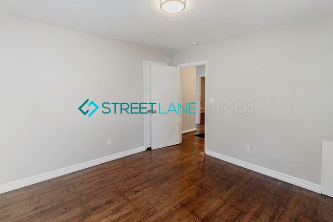 Building Photo - REDUCED! Charming 3 bedroom home in Birmin...