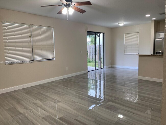 Building Photo - 10440 SW 228th Terrace