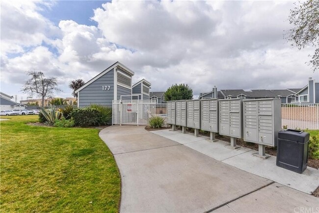 Building Photo - 189 N Magnolia Ave