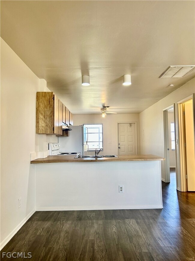 Building Photo - 1606 Andalusia Blvd