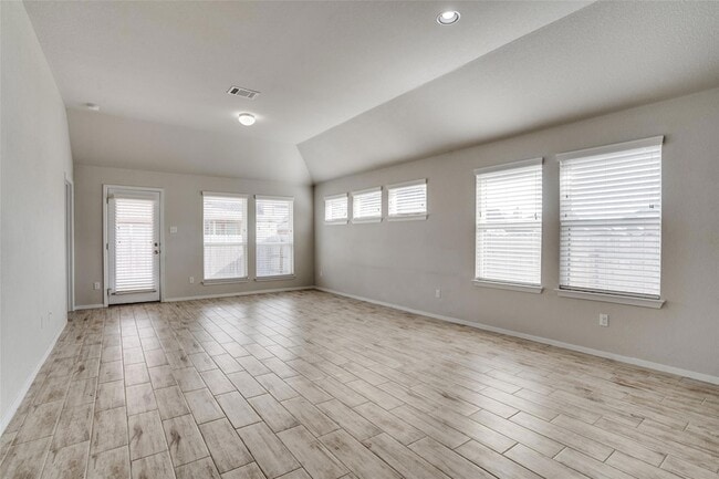 Building Photo - 17119 Alturas Ave