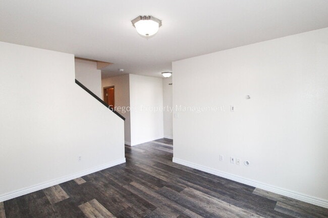 Building Photo - 15431 40th Dr SE