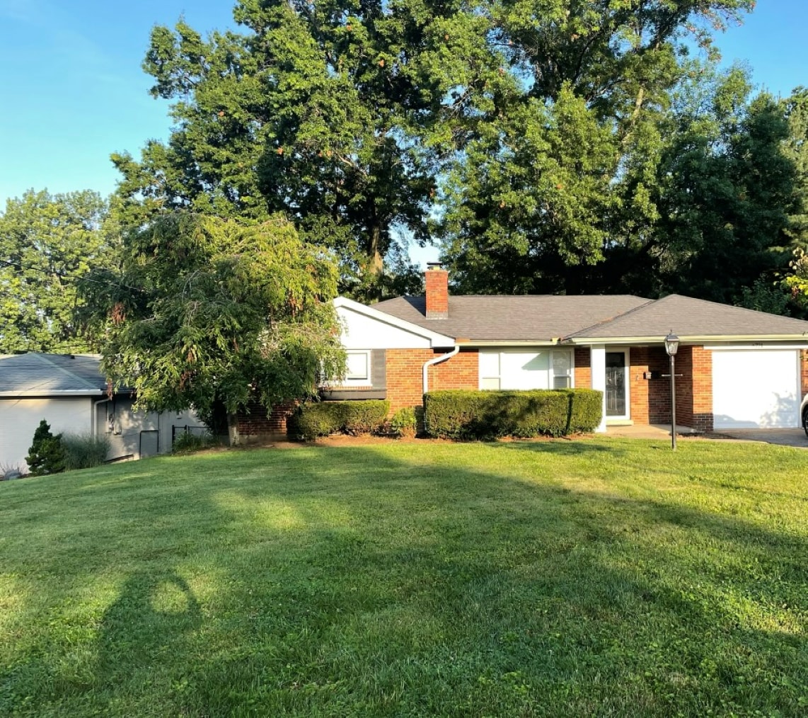 Building Photo - 6721 Eleck Pl