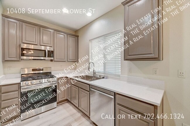 Building Photo - 10408 September Flower St