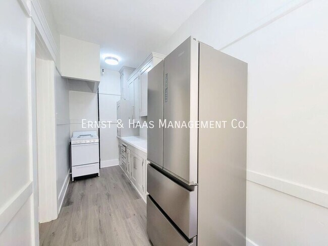 Building Photo - 135 Bonito Ave