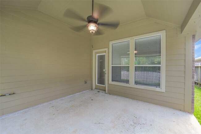 Building Photo - 13715 Cypresswood Crossing Blvd