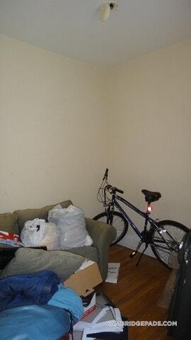 Building Photo - 110 Willow St