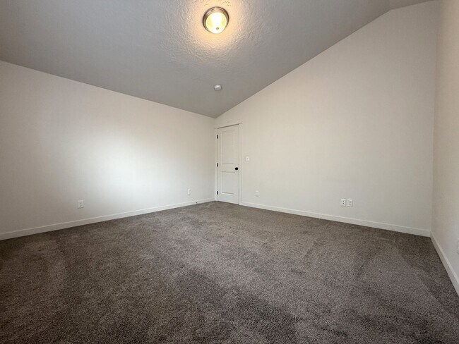 Building Photo - TAKE A LOOK A THIS GORGEOUS HOME NESTLED I...