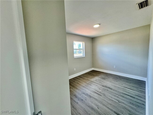 Building Photo - 531 99th Ave N