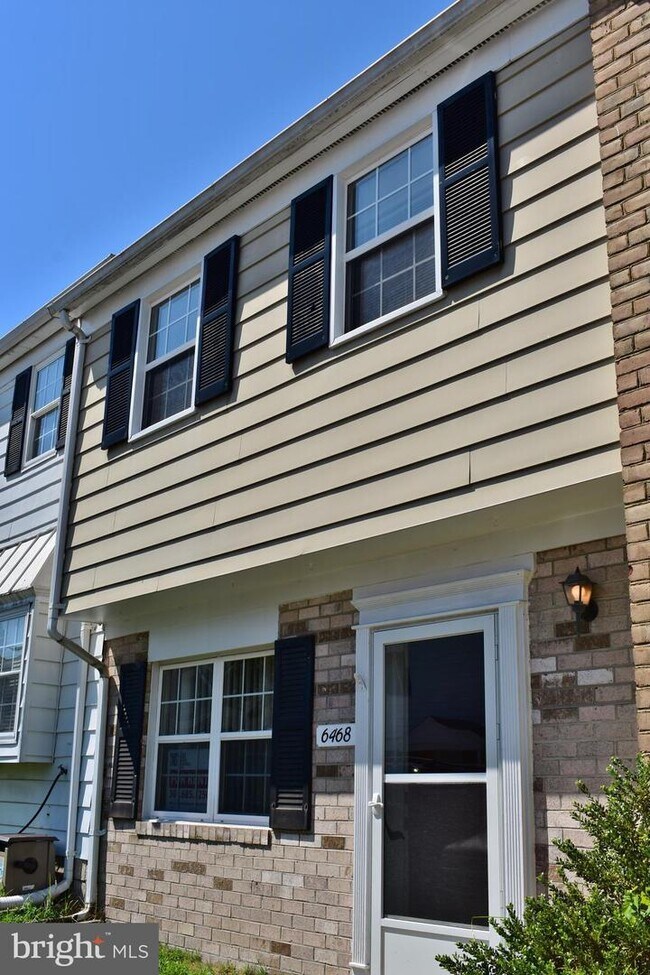 Building Photo - 6468 Mt Vernon Ln