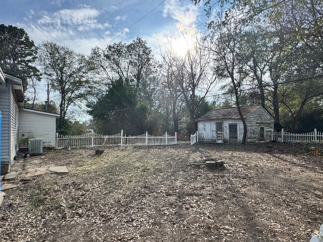 Building Photo - 13230 County Rd 1208