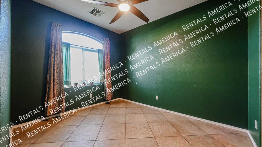 Building Photo - 11555 W Kinderman Dr