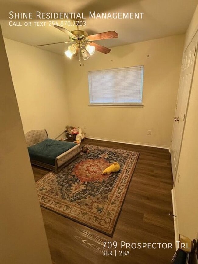 Building Photo - 709 Prospector Trail