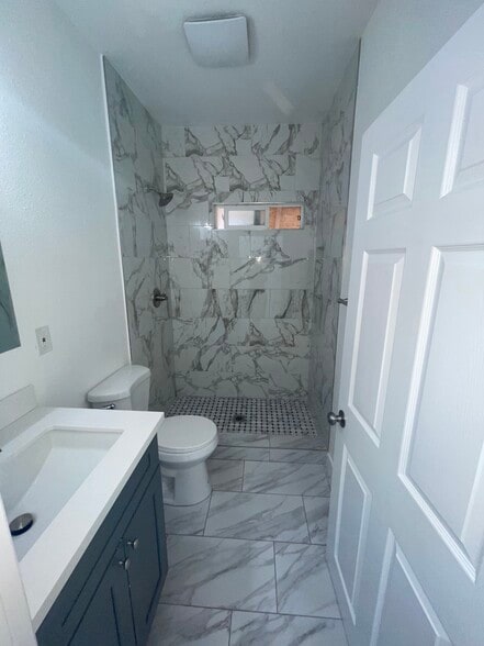 Building Photo - 4159 Naomi Ave