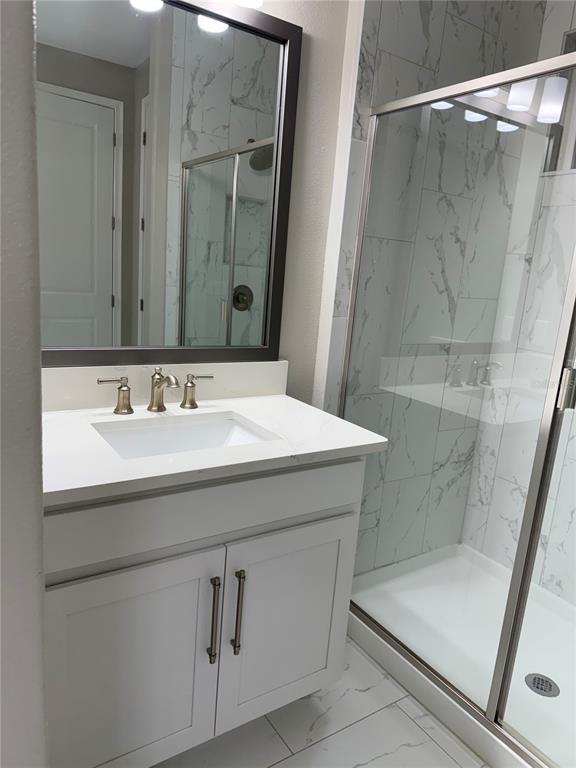 Building Photo - 4841 San Martino Dr