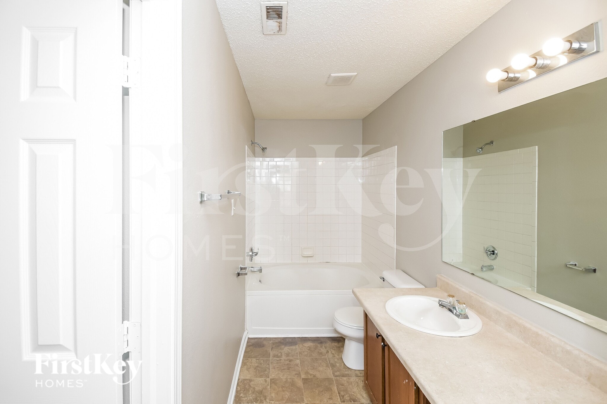 Building Photo - 6616 Kinnerton Dr