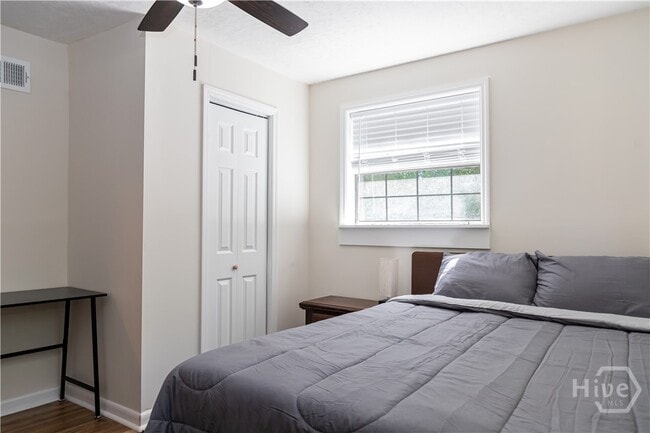 Building Photo - 217 Wesley St