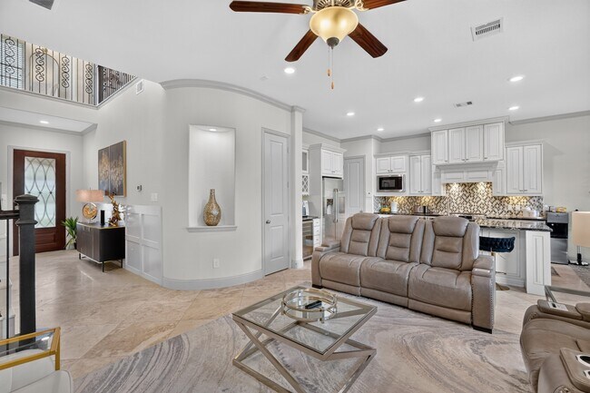 Building Photo - 226 Skybranch Ct