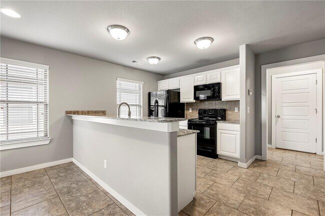 Building Photo - 4002 S W Capstone Ave