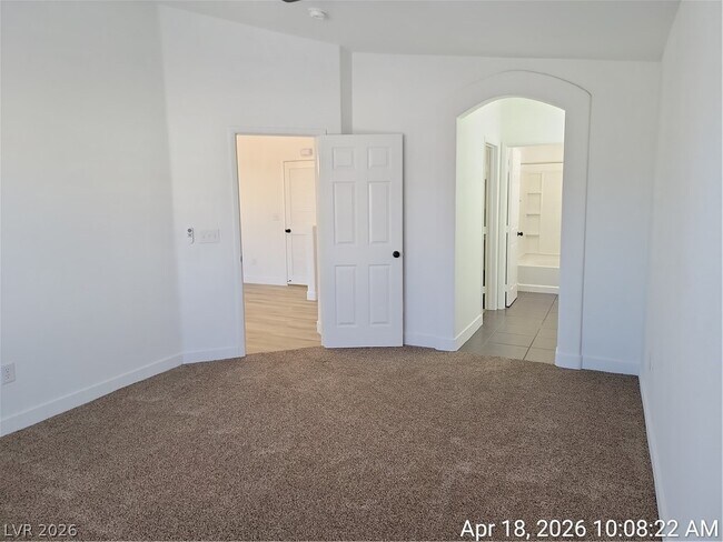 Building Photo - 8823 Roping Rodeo Ave